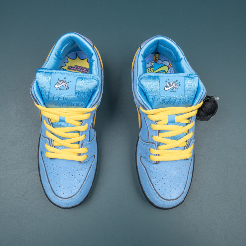 The Powerpuff Girls x Dunk Low Pro SB QS 'Bubbles'
