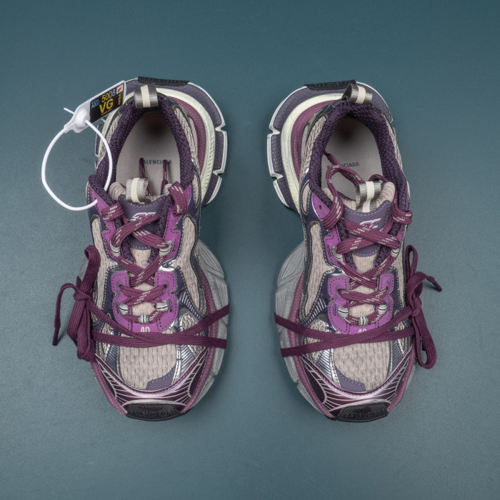  3XL Sneaker in Purple
