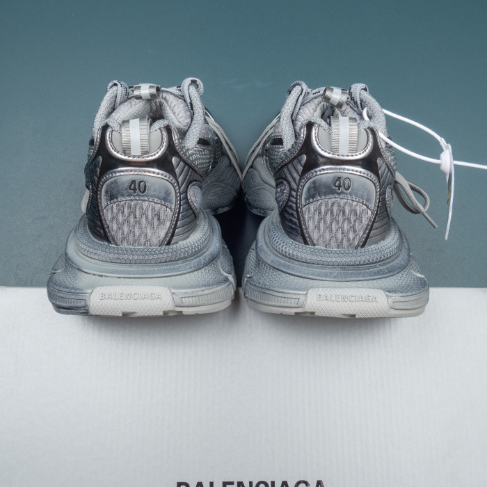 巴黎3XL 十代做旧复古老爹鞋深炭黑