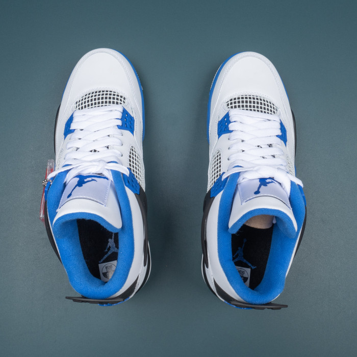 4's Retro Motorsports