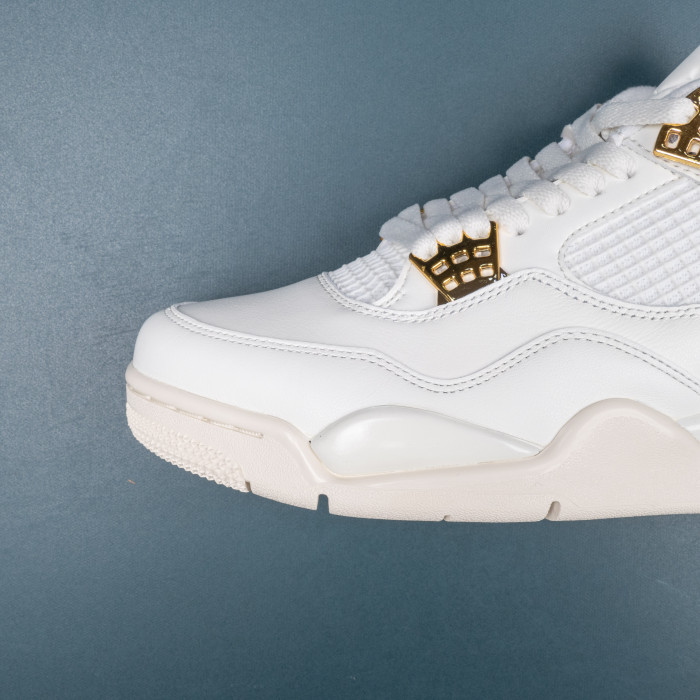 4's Retro Metallic Gold