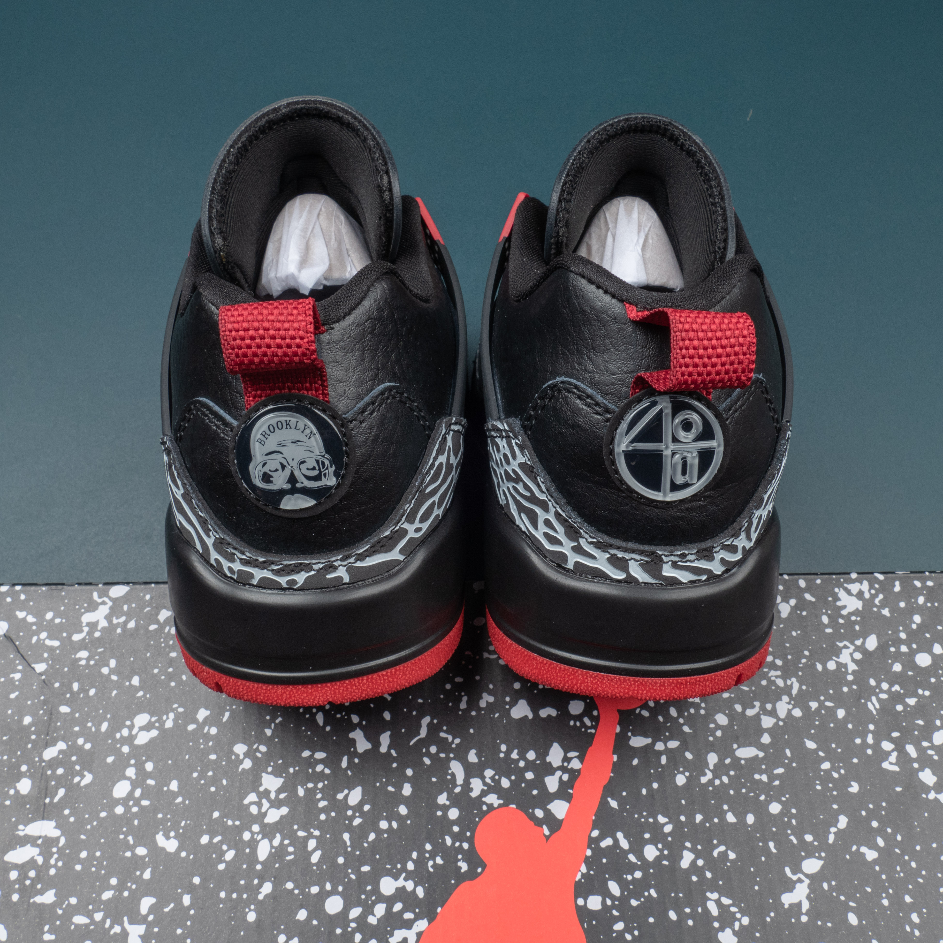 Spizike Low Bred