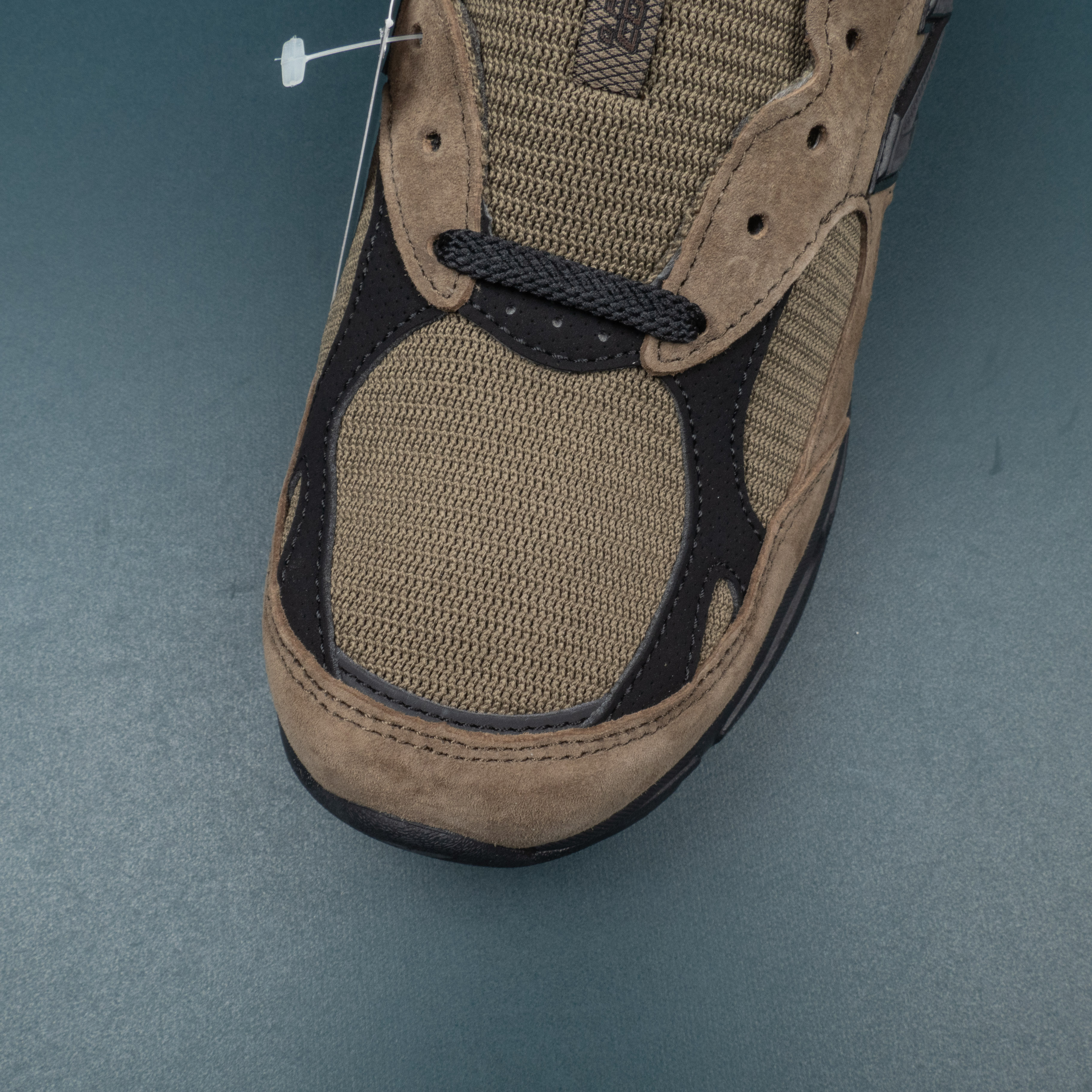 V3 MiUSA JJJJound Brown Black