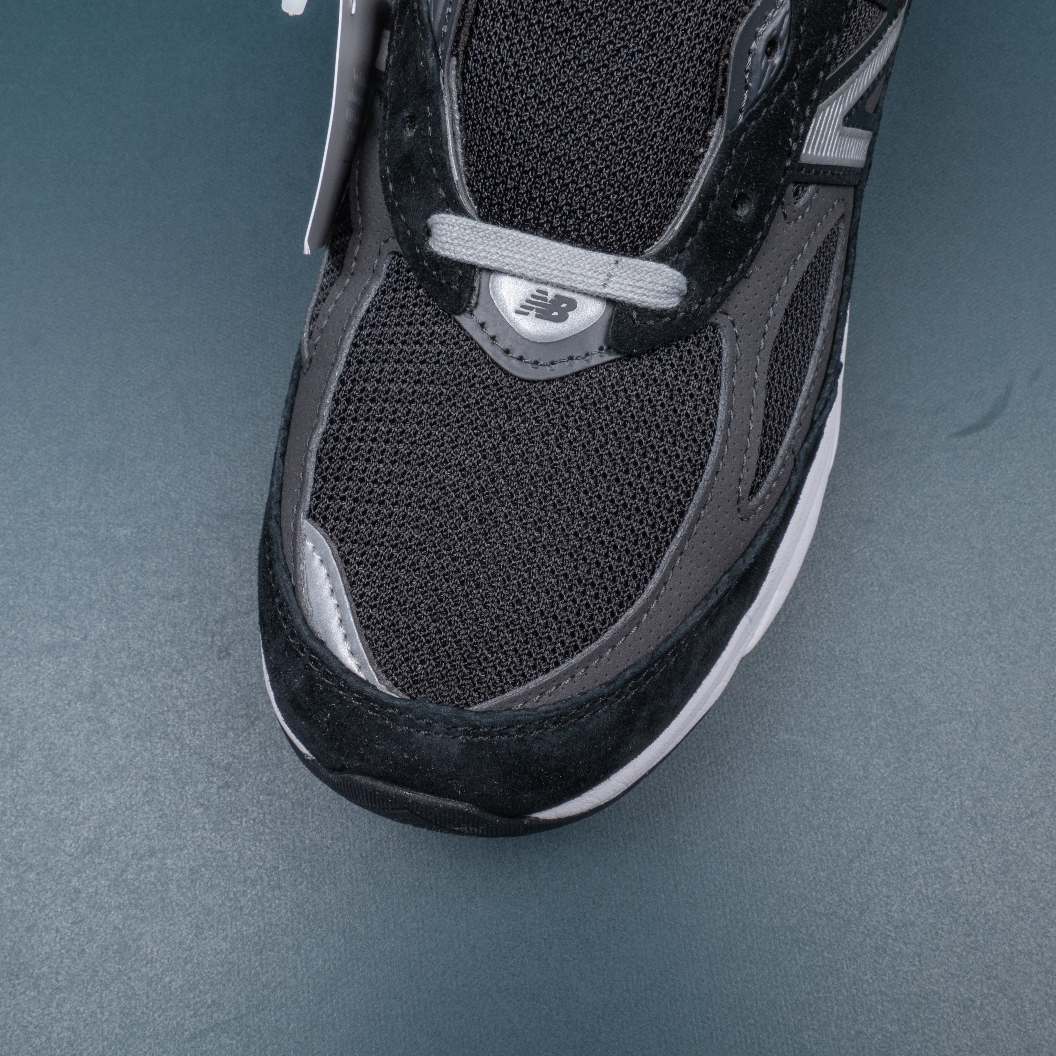 V6 MiUSA Black Grey White