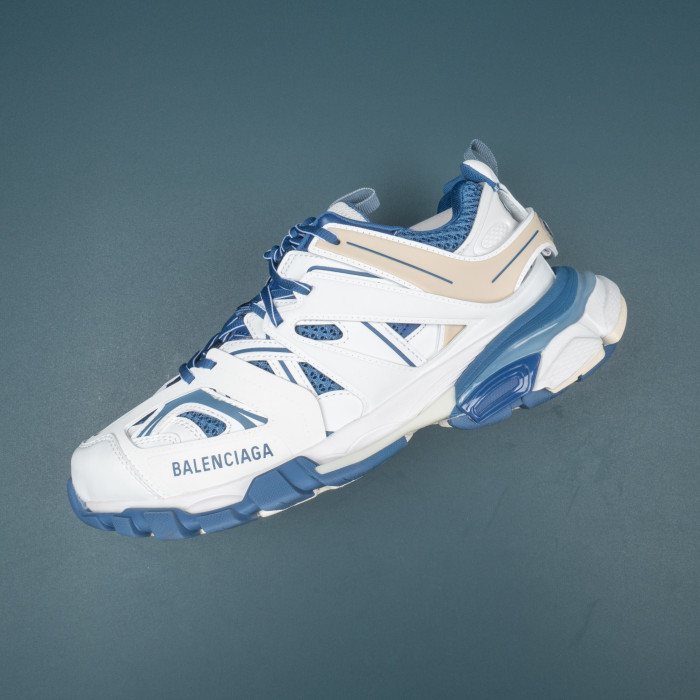 Track 'White Blue'