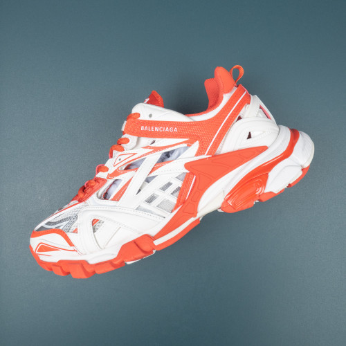 Track.2 Open 'White Red'