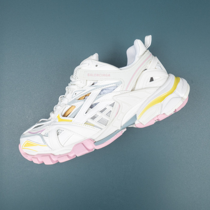 Track.2  'White Light Yellow'