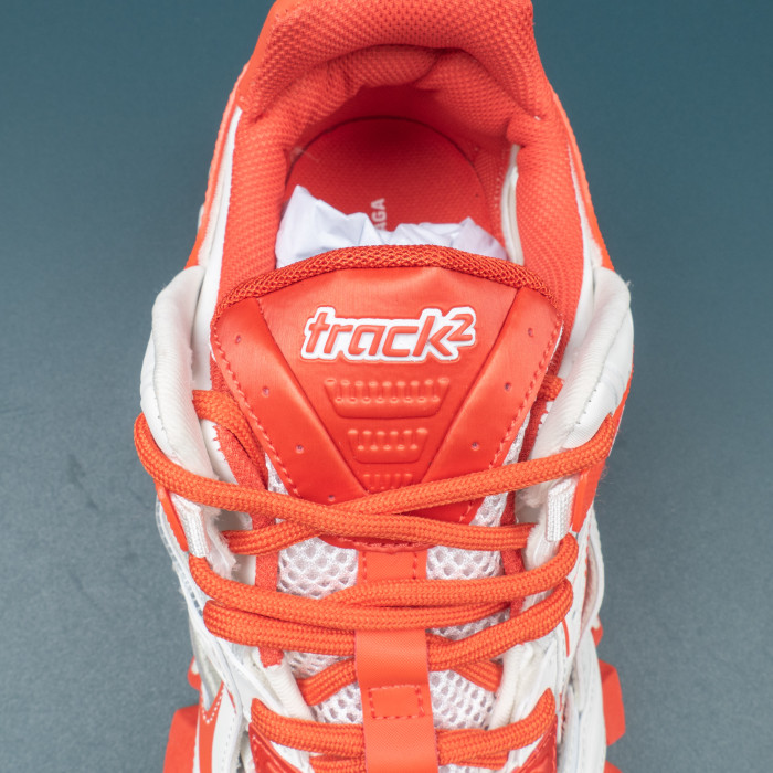 Track.2 Open 'White Red'