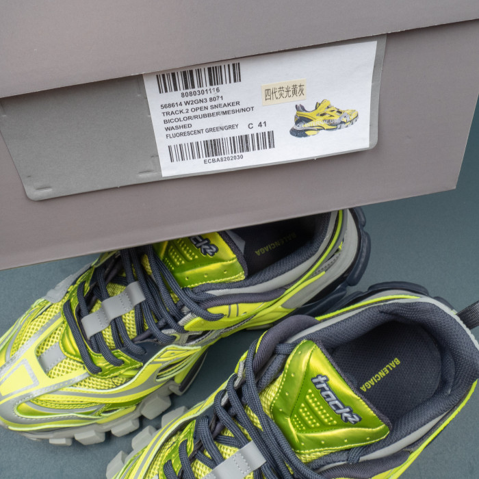 Track.2 'Grey Neon Yellow'
