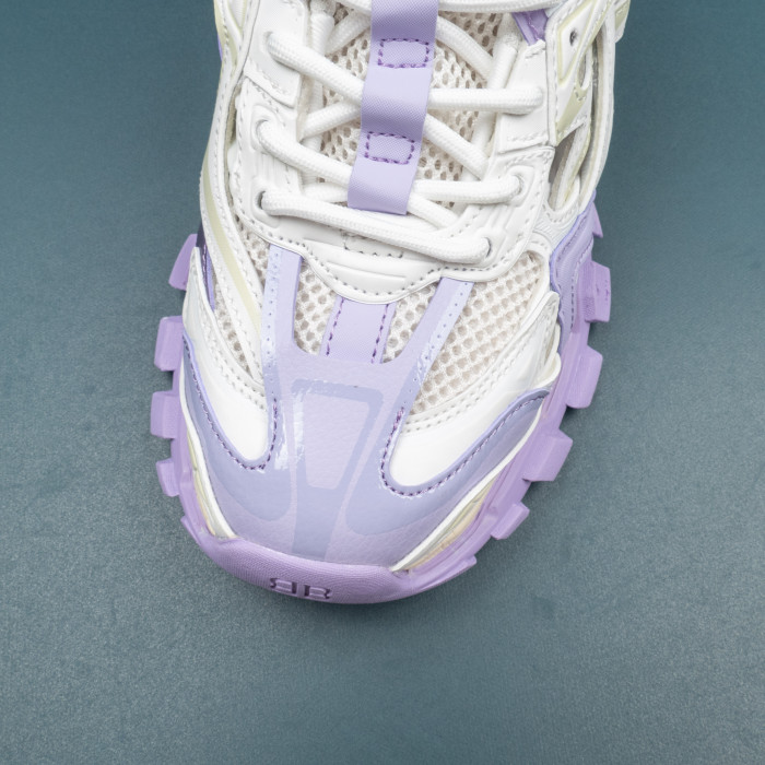 Track.2 'Purple White'