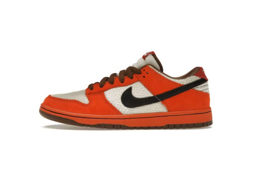 SB Dunk Low Top Ramen