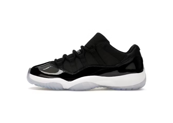 11's Retro Low Space Jam