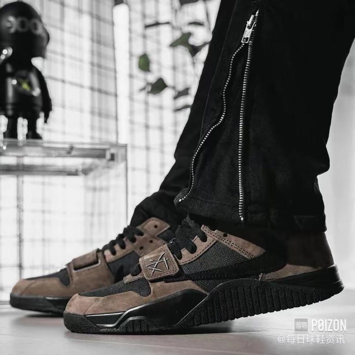 Jumpman Jack TR 'Dark Mocha'