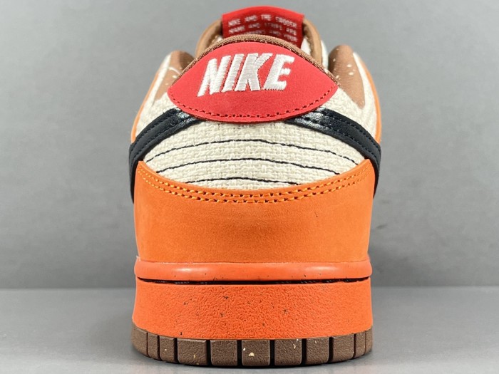 SB Dunk Low Top Ramen