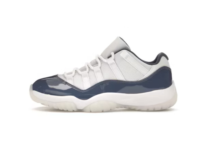 11's Retro Low Diffused Blue