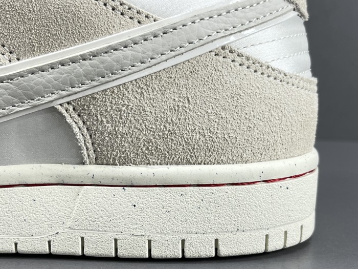 SB Dunk Low City of Love Light Bone