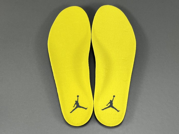 4's Retro 'Vivid Sulfur' updated