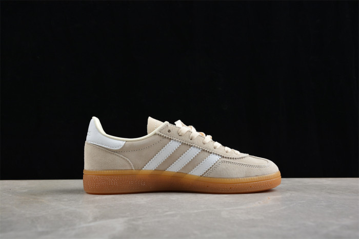 Handball Spezial Wonder White