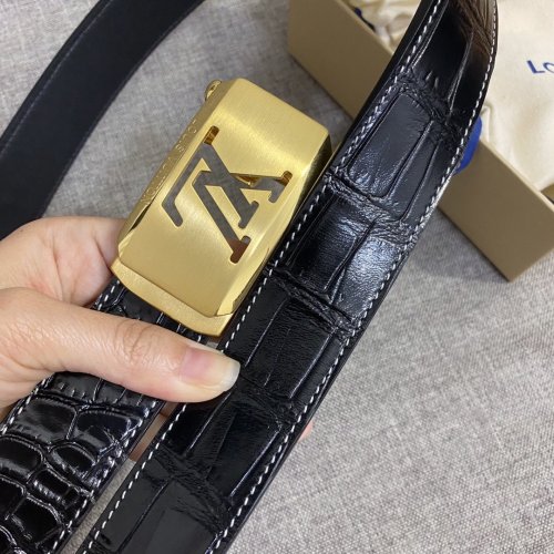 LOUIS VUITTON Belt