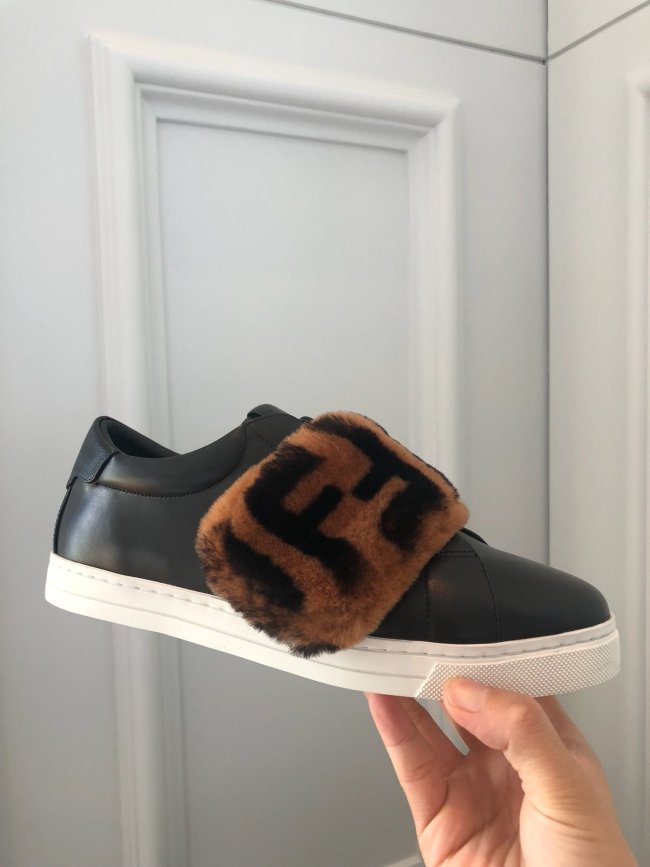 Fendi Women Shoes size 35-41