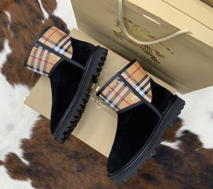 Burberry Women Shoes size 35-40