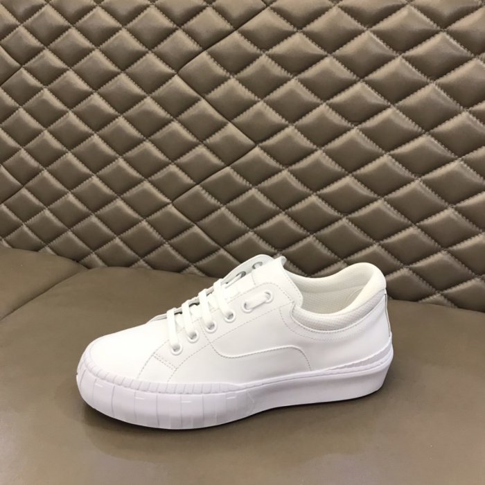 Fendi men sneaker eur size 38-44