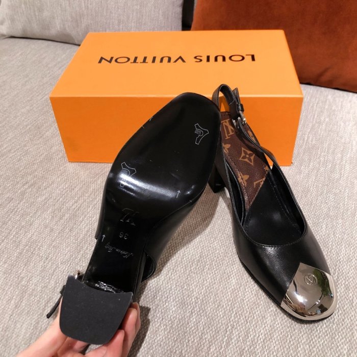 LOUIS VUITTON Women Shoes size 35-41