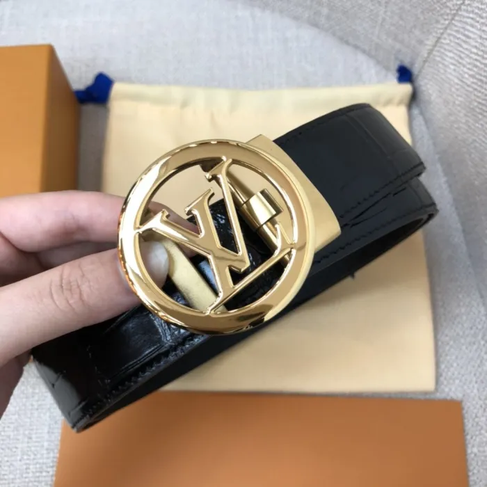 LOUIS VUITTON Belt