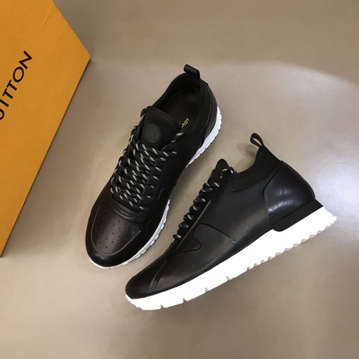 LOUIS VUITTON men sneaker eur size 39-44