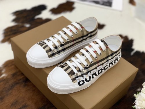 Burberry men sneaker eur size 35-44