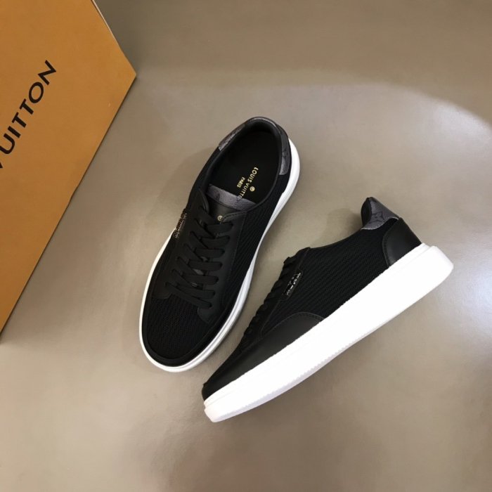 LOUIS VUITTON men sneaker eur size 38-45