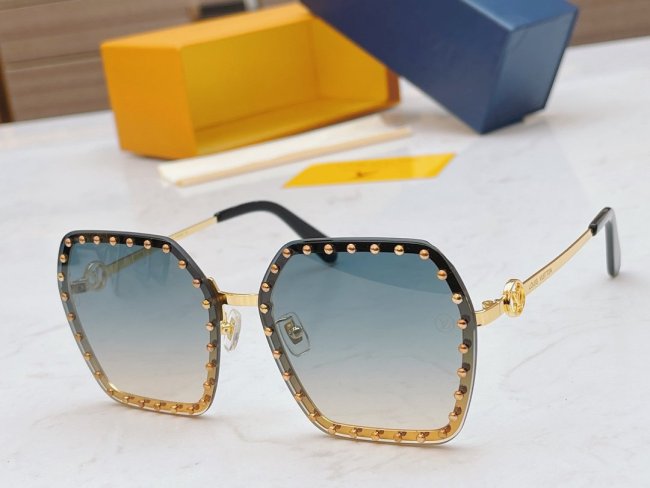 LOUIS VUITTON Sunglasses