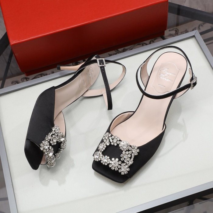 Roger Vivier Women Shoes size 35-40