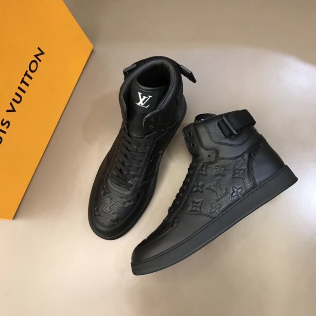 LOUIS VUITTON men sneaker eur size 38-45