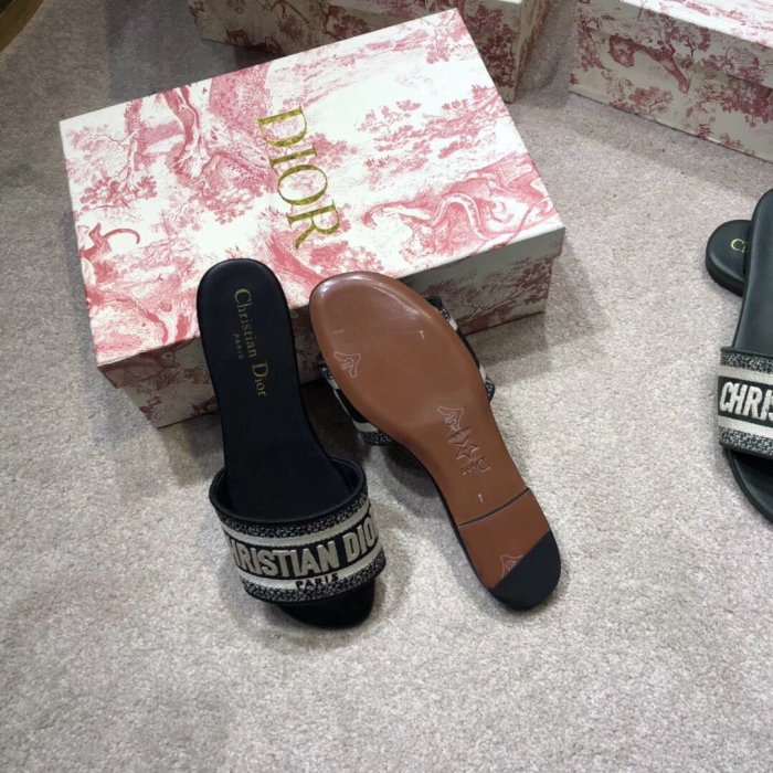 Dior Women Shoes size 35-41