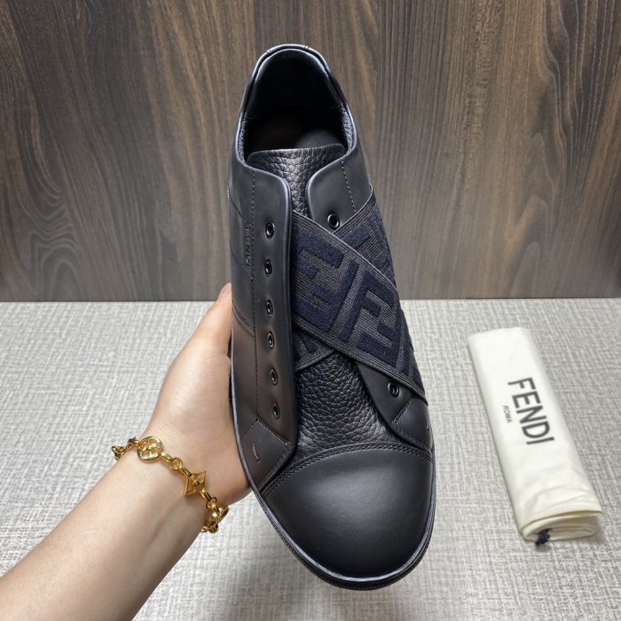 Fendi men sneaker eur size 39-43