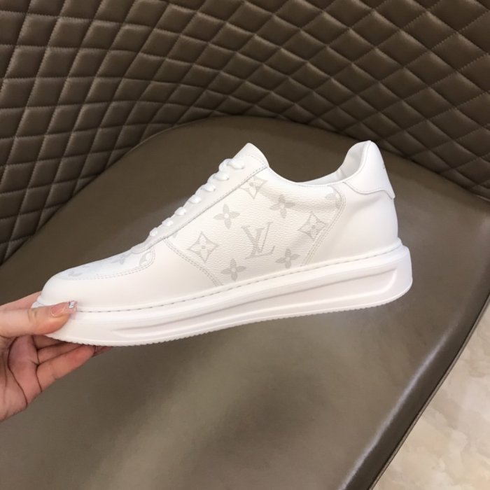 LOUIS VUITTON men sneaker eur size 38-45