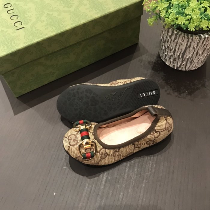 Gucci men sneaker eur size 26-35