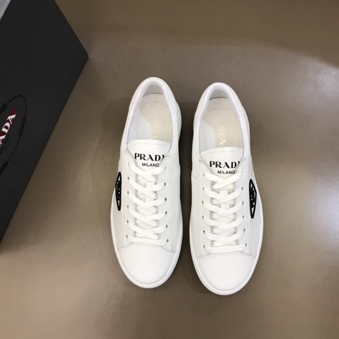 Prada men sneaker eur size 38-43