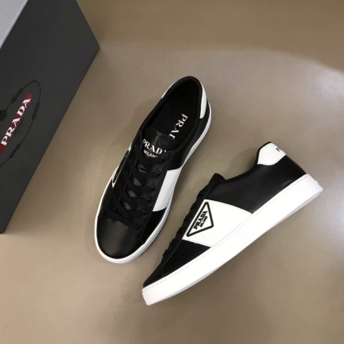 Prada men sneaker eur size 38-43