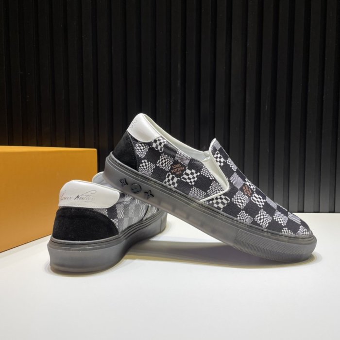 LOUIS VUITTON men sneaker eur size 38-45