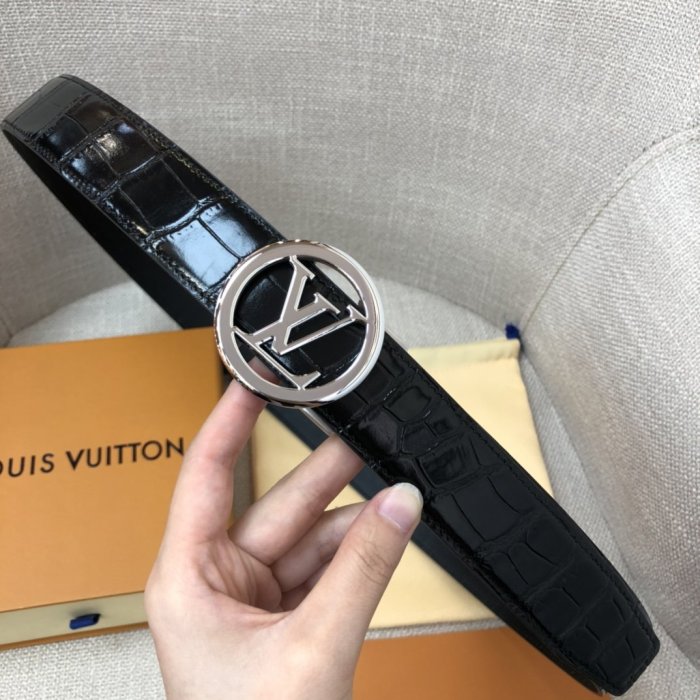 LOUIS VUITTON Belt