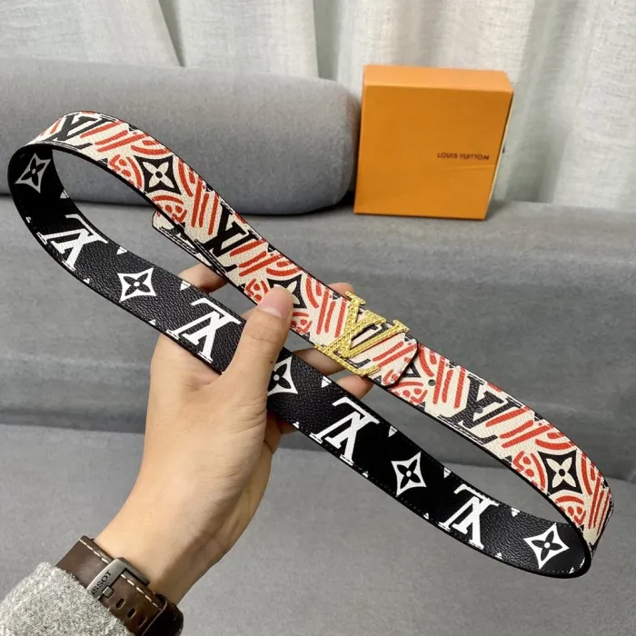 LOUIS VUITTON Belt
