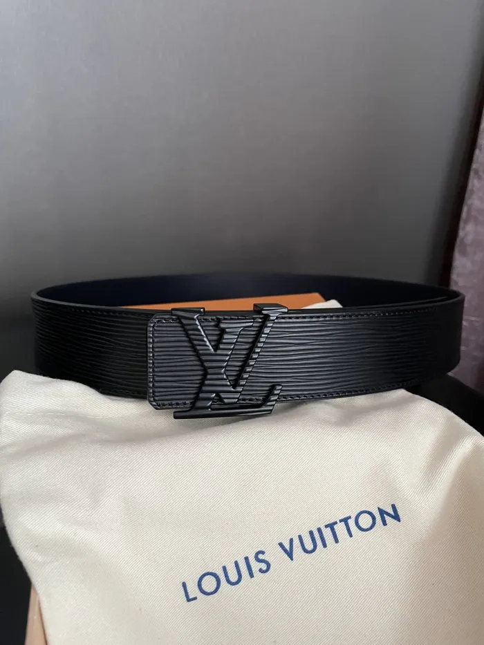 LOUIS VUITTON Belt