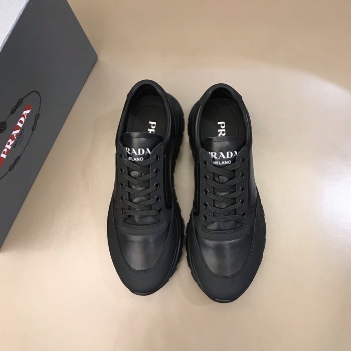 Prada men sneaker eur size 38-43