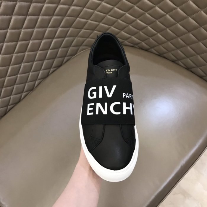 GIVENCHY men sneakers