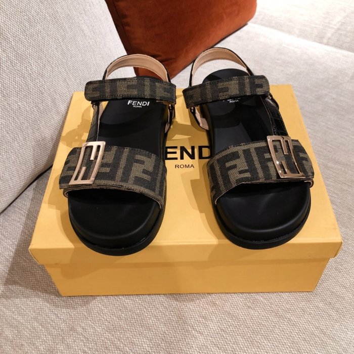 Fendi Women Shoes size 35-40