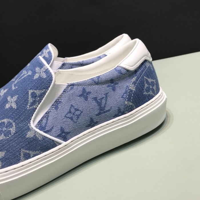 LOUIS VUITTON men sneaker eur size 38-45