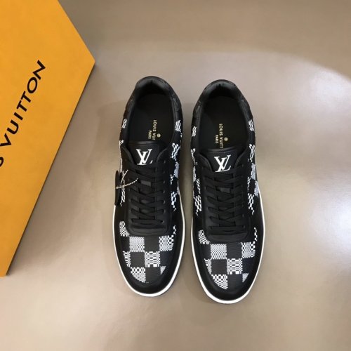 LOUIS VUITTON men sneaker eur size 38-44