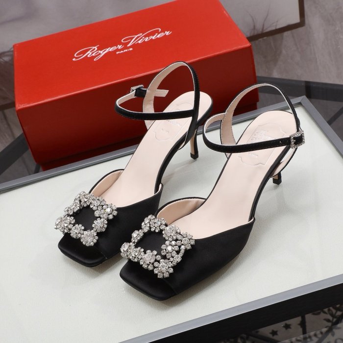 Roger Vivier Women Shoes size 35-40